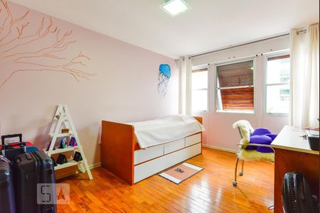 Apartamento à venda com 226m², 3 quartos e 2 vagasQuarto 1
