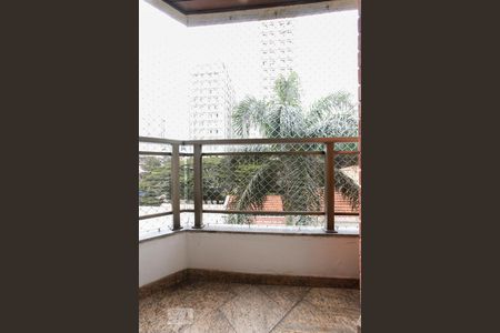 Apartamento para alugar com 190m², 4 quartos e 3 vagasVaranda da Suíte 1