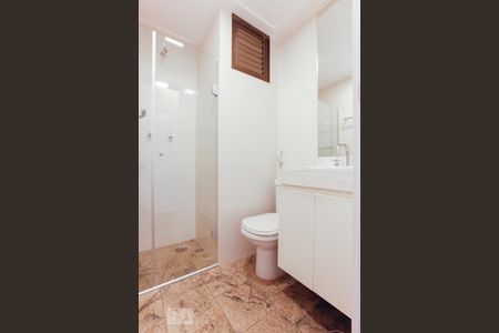 Apartamento para alugar com 190m², 4 quartos e 3 vagasBanheiro da Suíte 2