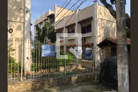 Apartamento para alugar com 55m², 2 quartos e sem vagaFachada