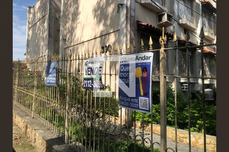 Apartamento para alugar com 55m², 2 quartos e sem vagaFachada