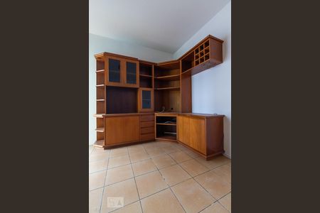 Sala de apartamento para alugar com 1 quarto, 55m² em Centro, Campinas