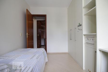 Quarto 2 de apartamento para alugar com 4 quartos, 140m² em Vila Suzana, São Paulo