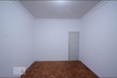 Apartamento à venda com 90m², 2 quartos e 1 vaga