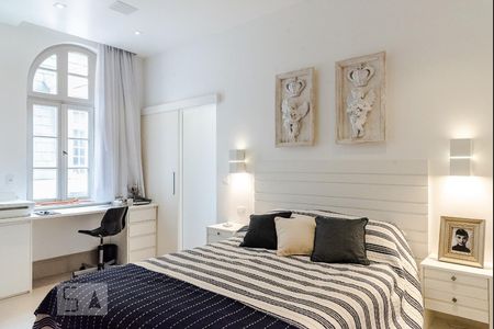 Apartamento à venda com 72m², 1 quarto e sem vagaQuarto - Suíte