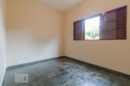 Quarto de casa para alugar com 1 quarto, 50m² em Vila Santa Isabel, Campinas