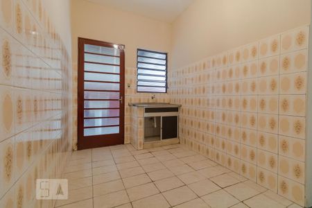 Cozinha de casa para alugar com 1 quarto, 50m² em Vila Santa Isabel, Campinas