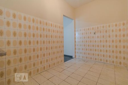 Cozinha de casa para alugar com 1 quarto, 50m² em Vila Santa Isabel, Campinas