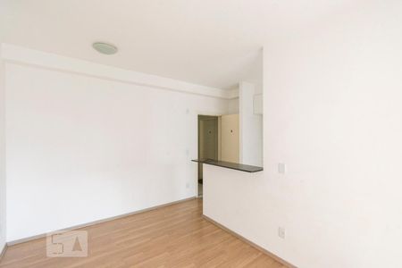 Sala de apartamento para alugar com 2 quartos, 57m² em Umuarama, Osasco