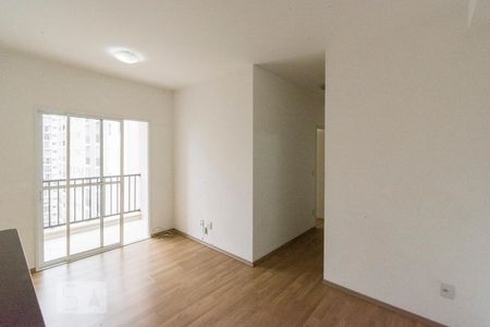 Sala de apartamento para alugar com 2 quartos, 57m² em Umuarama, Osasco