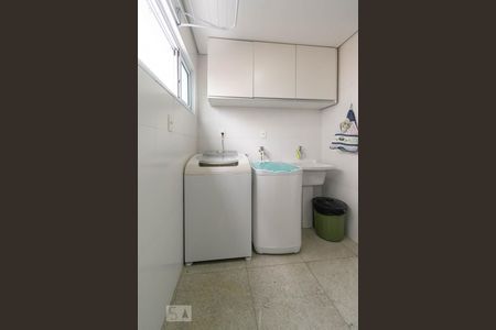 Apartamento à venda com 84m², 2 quartos e 1 vagaÁrea de Serviço