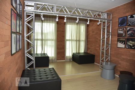 Apartamento para alugar com 78m², 2 quartos e 1 vagaGaragem Band