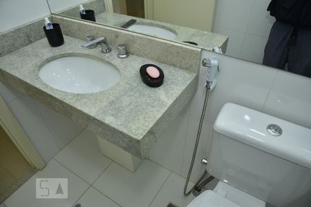 Apartamento para alugar com 78m², 2 quartos e 1 vagaBanheiro Social