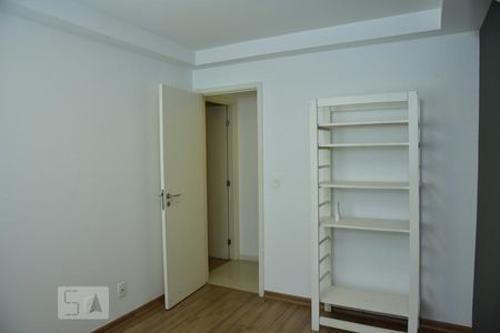 Apartamento para alugar com 78m², 2 quartos e 1 vagaQuarto 1