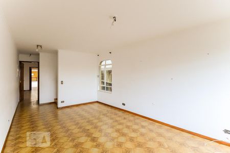 Casa para alugar com 160m², 3 quartos e 4 vagasSala