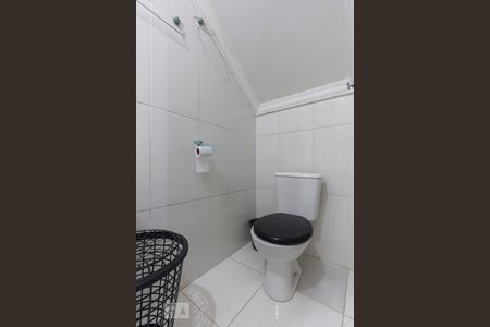Banheiro de kitnet/studio à venda com 1 quarto, 25m² em Cidade Vargas, São Paulo