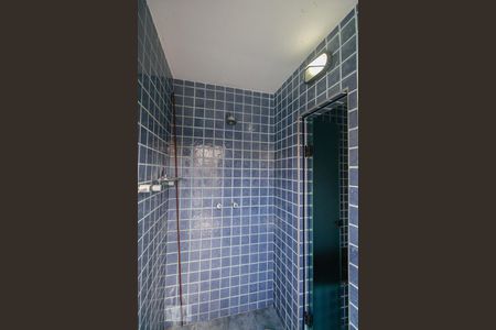 Casa à venda com 300m², 5 quartos e 4 vagasSauna