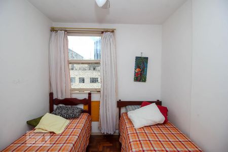 Quarto 1 de apartamento para alugar com 2 quartos, 52m² em Centro, Rio de Janeiro