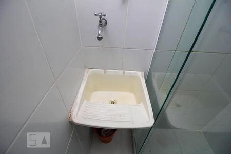Apartamento à venda com 52m², 2 quartos e 1 vagaBanheiro Social