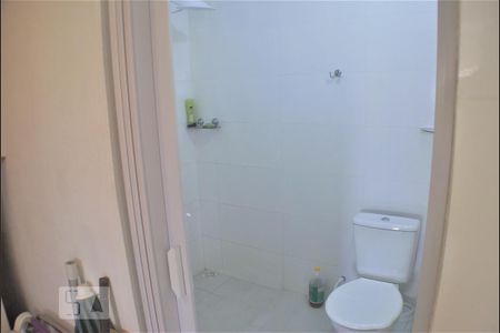 Casa para alugar com 100m², 3 quartos e 2 vagasBanheiro de Serviço