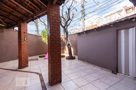 Quintal de casa para alugar com 3 quartos, 130m² em Vila Sônia, São Paulo