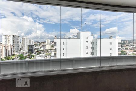 Apartamento para alugar com 110m², 3 quartos e 2 vagas Apartamento para alugar com 110m², 3 quartos e 2 vagasVista do Quarto 3