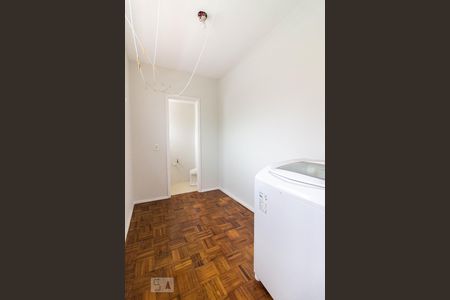 Apartamento para alugar com 111m², 3 quartos e 1 vaga Apartamento para alugar com 111m², 3 quartos e 1 vagaQuarto de Serviço
