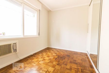 Quarto 1 de apartamento para alugar com 3 quartos, 111m² em Petrópolis, Porto Alegre