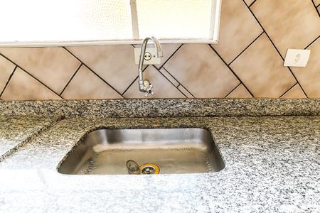 Casa para alugar com 100m², 2 quartos e sem vagaCozinha