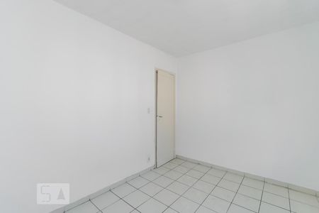 Quarto 1 de apartamento para alugar com 2 quartos, 50m² em Olaria, Rio de Janeiro