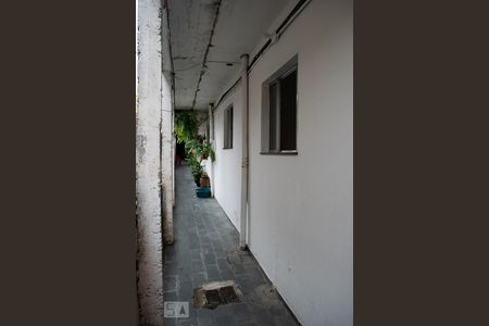 ÁREA EXTERNA de kitnet/studio para alugar com 1 quarto, 40m² em Vila Amélia, São Paulo