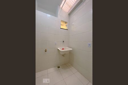 Apartamento para alugar com 74m², 2 quartos e 1 vagaÁrea de Serviço