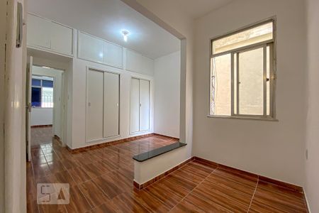 Apartamento para alugar com 74m², 2 quartos e 1 vagaQuarto 2 - Suíte