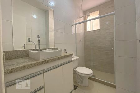 Apartamento para alugar com 74m², 2 quartos e 1 vagaBanheiro Social