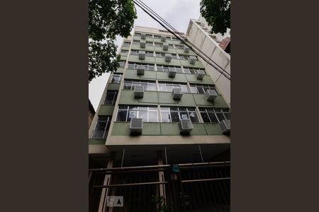 Apartamento à venda com 91m², 3 quartos e 1 vaga Apartamento à venda com 91m², 3 quartos e 1 vagaFachada