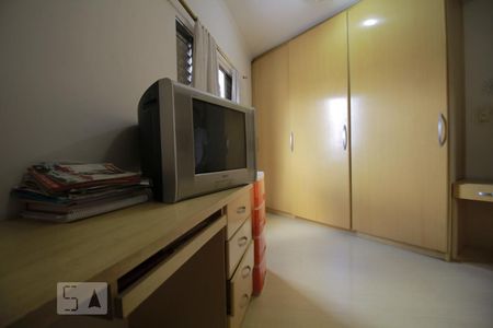 Quarto 3 de casa para alugar com 3 quartos, 120m² em Vila Yolanda, Osasco