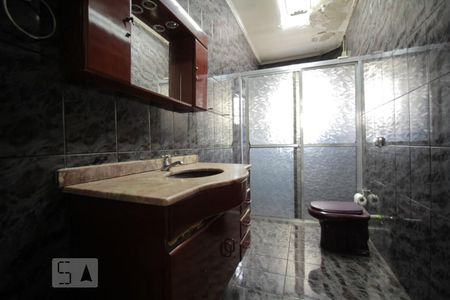 Banheiro  de casa para alugar com 3 quartos, 120m² em Vila Yolanda, Osasco