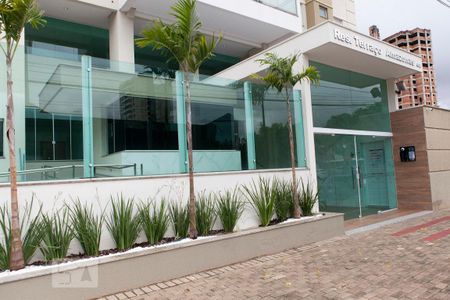 Apartamento para alugar com 98m², 3 quartos e 2 vagas Apartamento para alugar com 98m², 3 quartos e 2 vagasFachada
