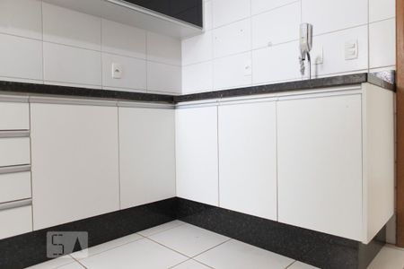 Apartamento para alugar com 98m², 3 quartos e 2 vagas Apartamento para alugar com 98m², 3 quartos e 2 vagasCozinha