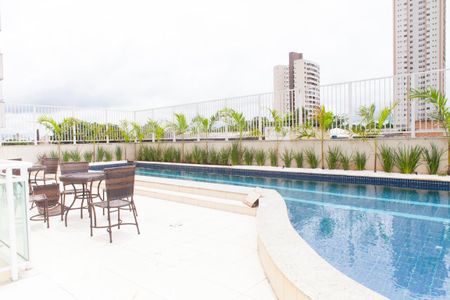 Apartamento para alugar com 98m², 3 quartos e 2 vagas Apartamento para alugar com 98m², 3 quartos e 2 vagasÁrea comum - Piscina