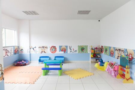 Apartamento para alugar com 98m², 3 quartos e 2 vagas Apartamento para alugar com 98m², 3 quartos e 2 vagasÁrea Comum - Playground