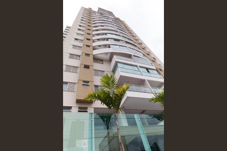Apartamento para alugar com 98m², 3 quartos e 2 vagas Apartamento para alugar com 98m², 3 quartos e 2 vagasFachada
