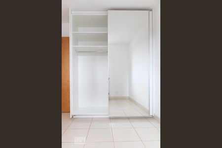 Apartamento para alugar com 98m², 3 quartos e 2 vagas Apartamento para alugar com 98m², 3 quartos e 2 vagasQuarto 3