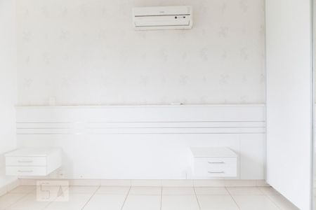 Apartamento para alugar com 98m², 3 quartos e 2 vagas Apartamento para alugar com 98m², 3 quartos e 2 vagasQuarto 1