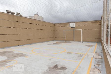 Apartamento para alugar com 98m², 3 quartos e 2 vagas Apartamento para alugar com 98m², 3 quartos e 2 vagasÁrea comum - Quadra Esportiva