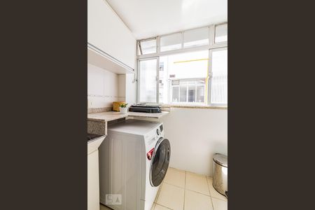 Apartamento à venda com 51m², 1 quarto e sem vagaarea de serviço
