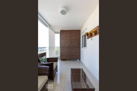 Varanda de apartamento para alugar com 3 quartos, 75m² em Parque Reboucas, São Paulo