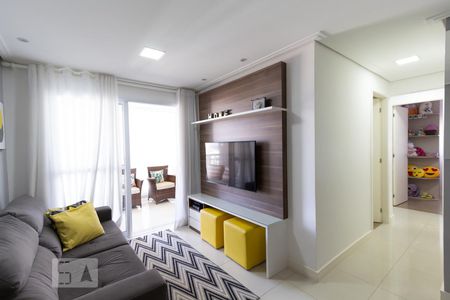 Sala de apartamento à venda com 3 quartos, 75m² em Parque Reboucas, São Paulo