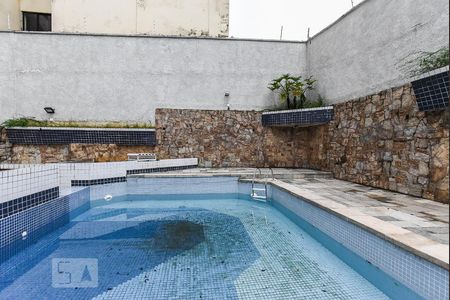 Apartamento à venda com 180m², 4 quartos e 3 vagasPiscina