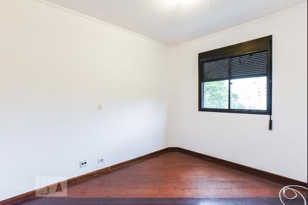 Apartamento à venda com 180m², 4 quartos e 3 vagasSuíte 2